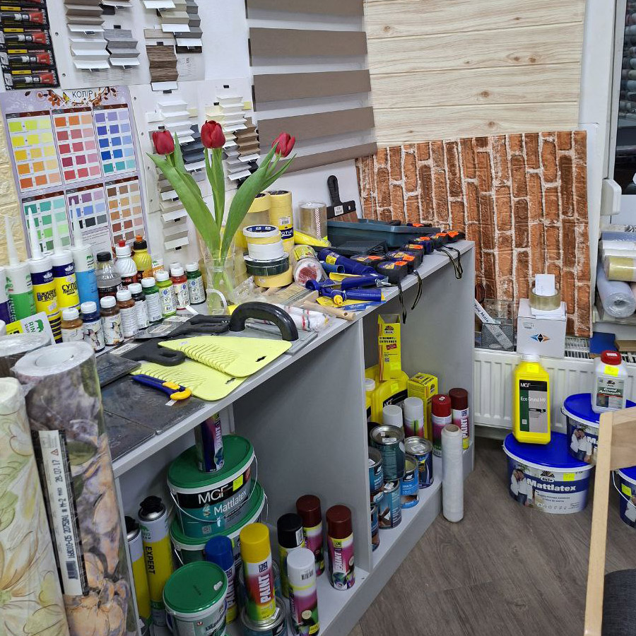 Магазин шпалер у Львові Магазин шпалер у Львові